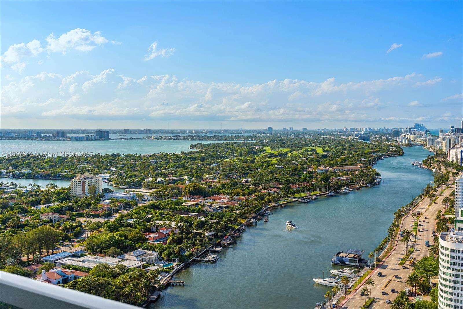 Fontainebleau 2 at 4401 Collins Ave, Miami Beach, FL 33140 - For Rent photo 27