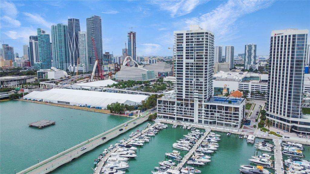 The Grand at 1717 Bayshore Dr, Miami, FL 33132 - For Rent photo 1