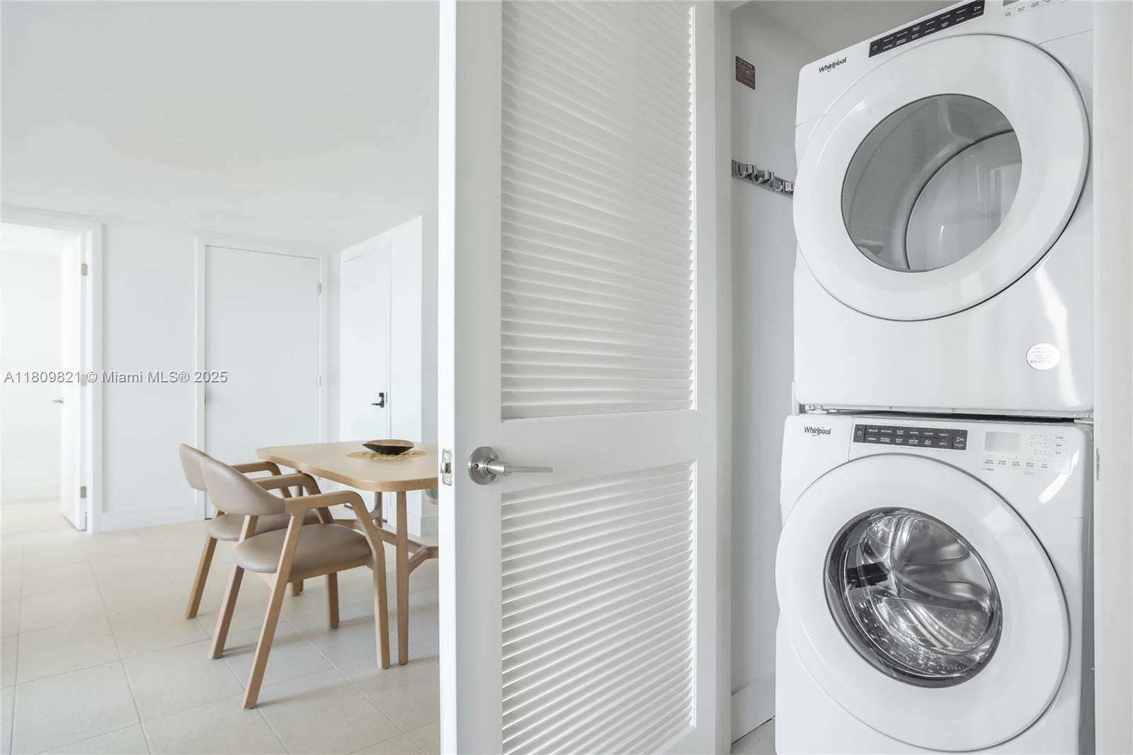 Natiivo | Gale Miami at 159 6 St, Miami, FL 33132 - For Rent photo 20