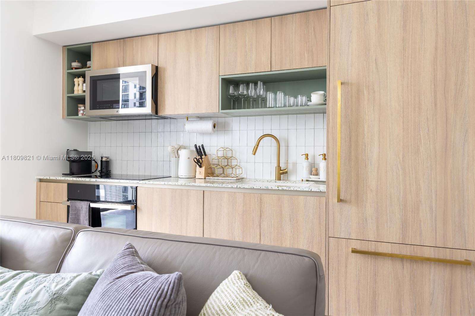 Natiivo | Gale Miami at 159 6 St, Miami, FL 33132 - For Rent photo 7
