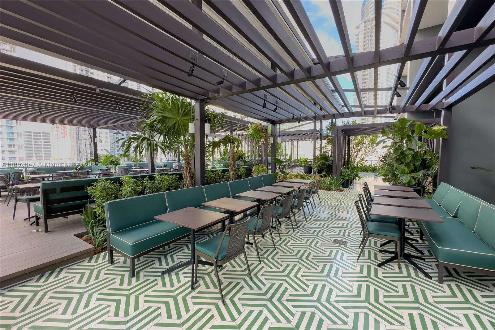 Natiivo | Gale Miami at 159 6 St, Miami, FL 33132 - For Rent photo 36
