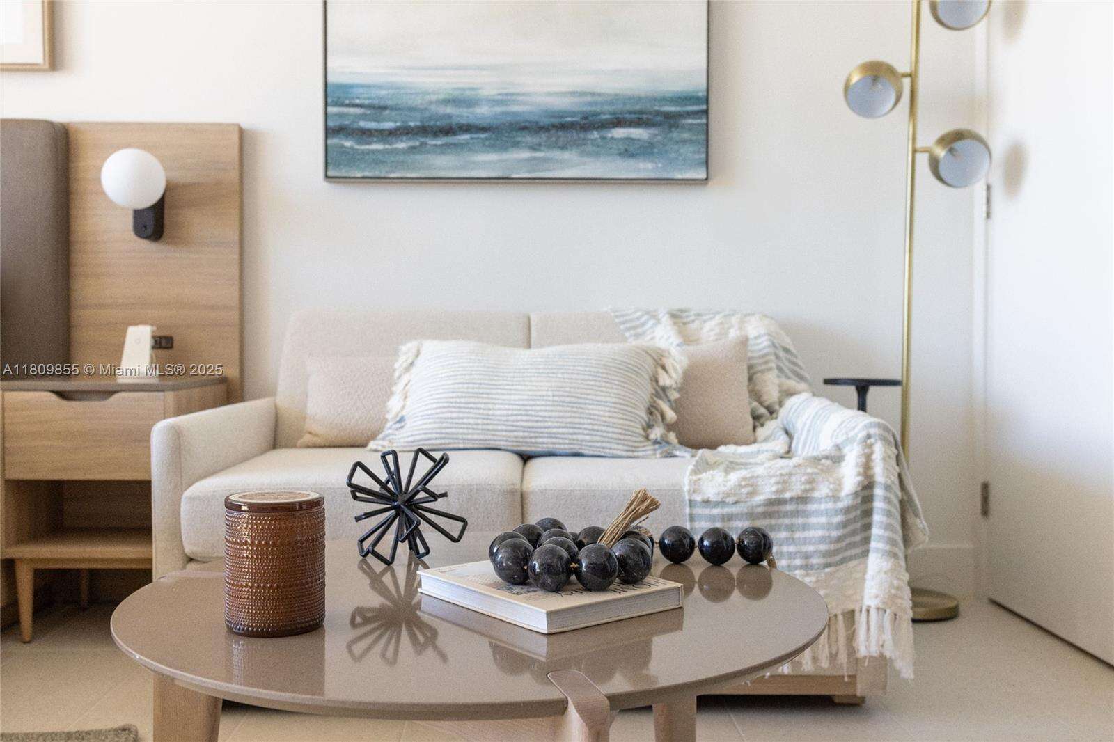 Natiivo | Gale Miami at 159 6 St, Miami, FL 33132 - For Rent photo 12