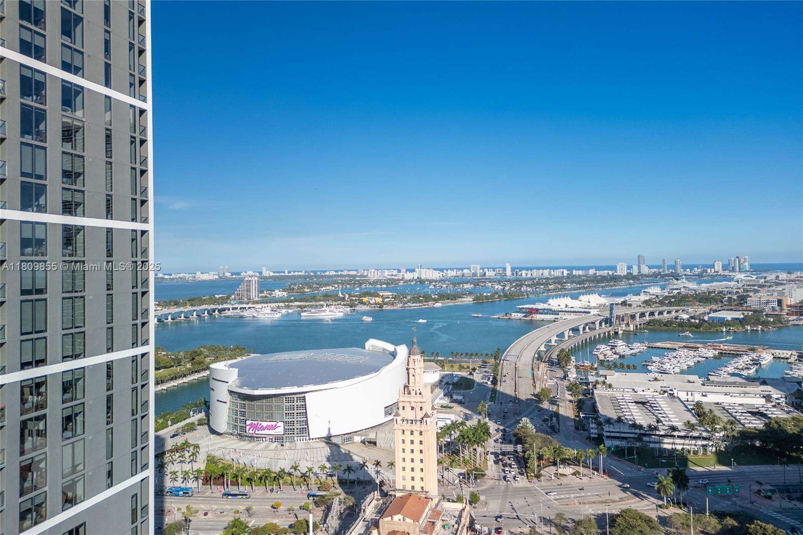 Natiivo | Gale Miami at 159 6 St, Miami, FL 33132 - For Rent photo 39