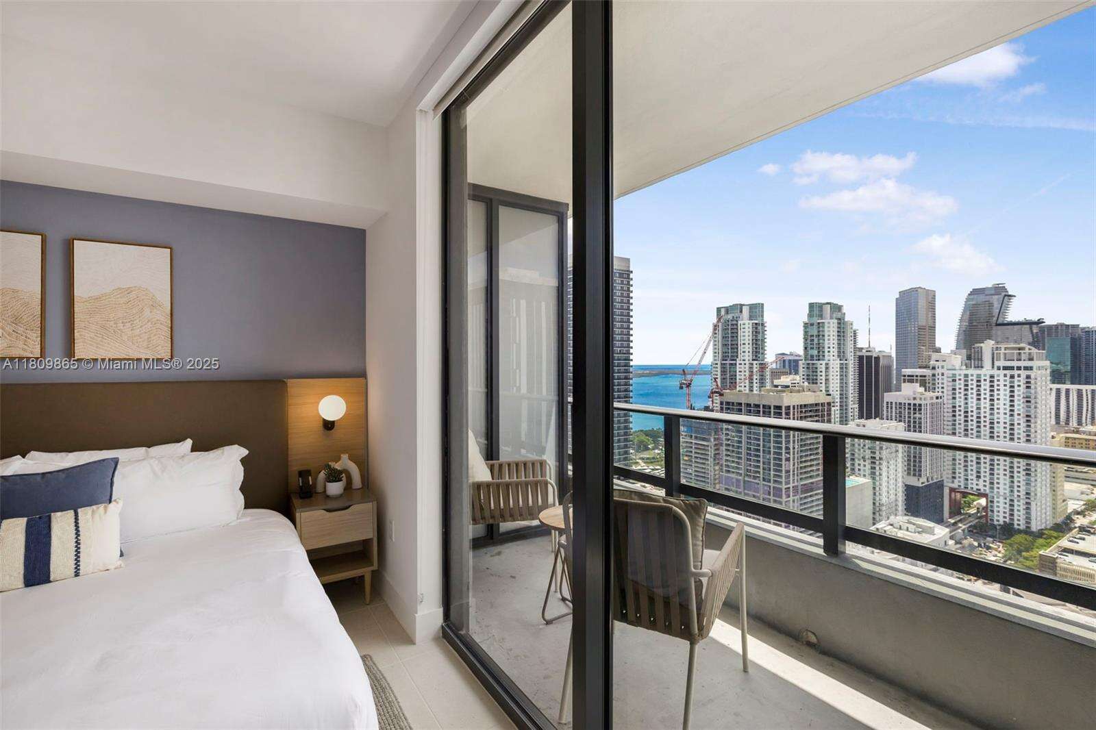 Natiivo | Gale Miami at 159 6 St, Miami, FL 33132 - For Rent photo 36