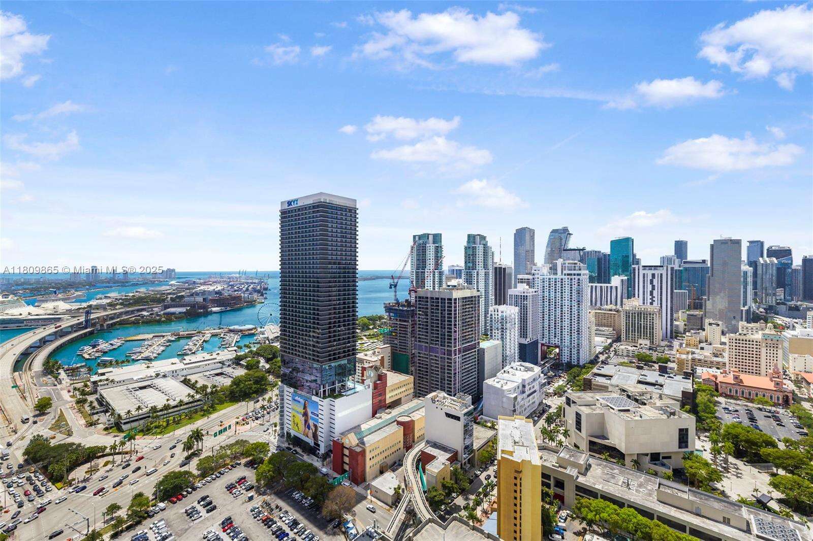Natiivo | Gale Miami at 159 6 St, Miami, FL 33132 - For Rent photo 42