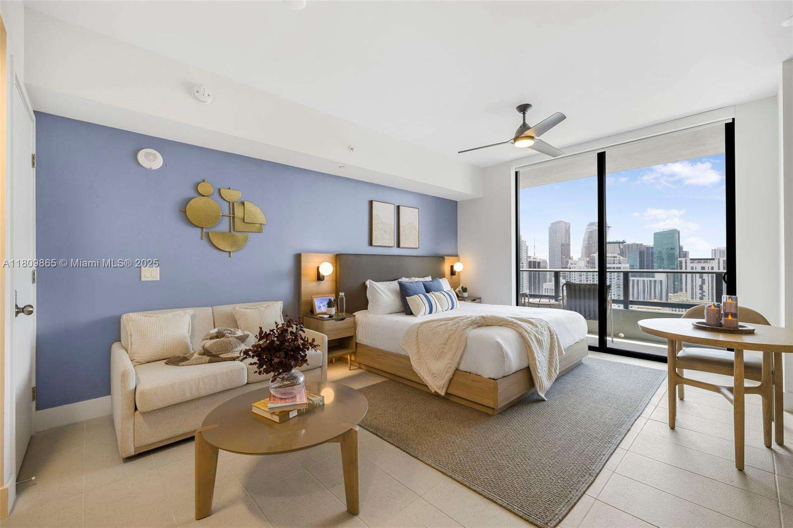 Natiivo | Gale Miami at 159 6 St, Miami, FL 33132 - For Rent photo 7