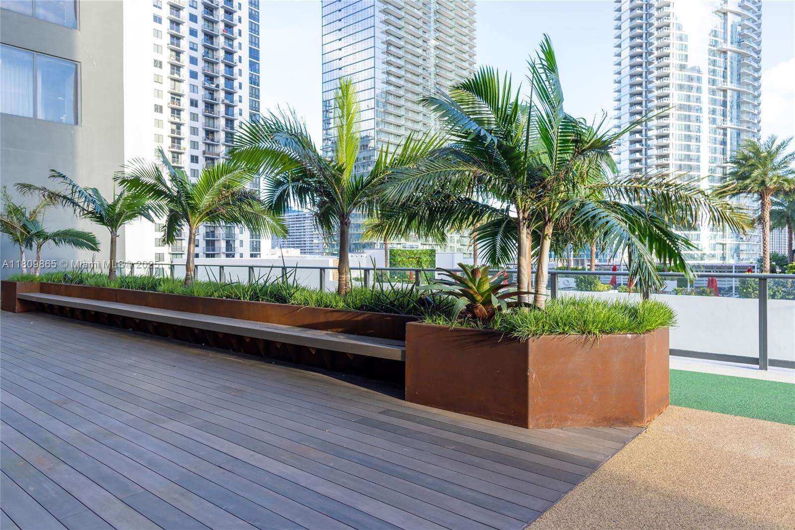 Natiivo | Gale Miami at 159 6 St, Miami, FL 33132 - For Rent photo 78