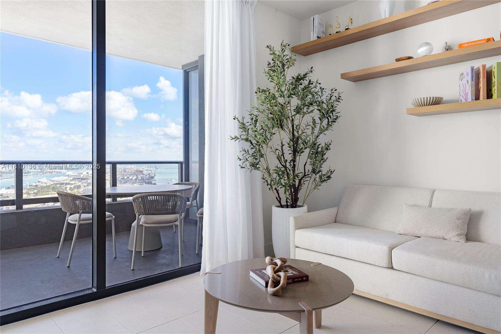 Natiivo | Gale Miami at 159 6 St, Miami, FL 33132 - For Rent photo 1