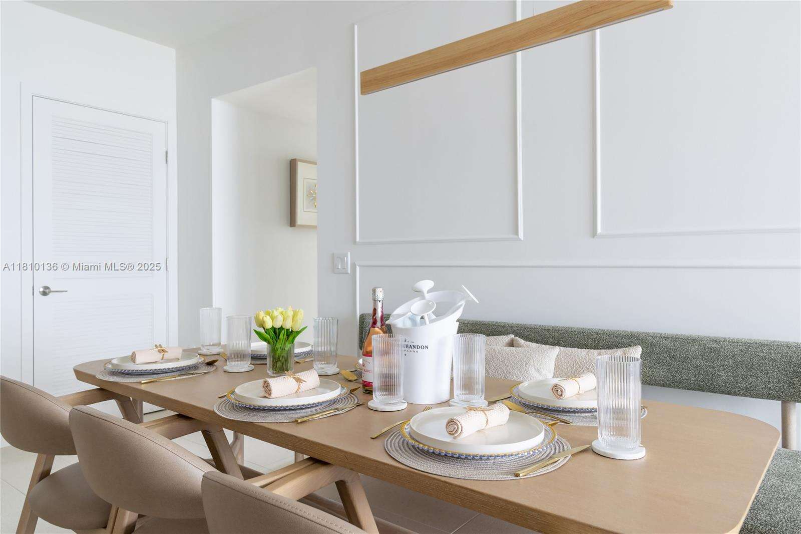 Natiivo | Gale Miami at 159 6 St, Miami, FL 33132 - For Rent photo 11