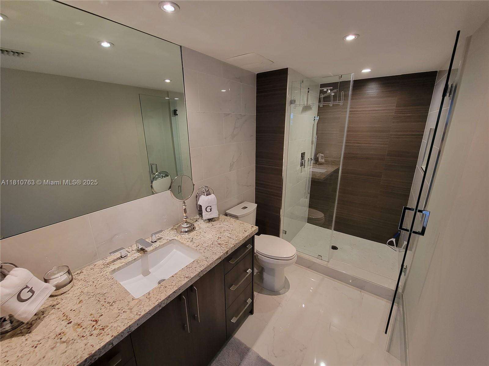 The Beach Club Two at 1830 Ocean Dr, Hallandale Beach, FL 33009 - For Rent photo 11