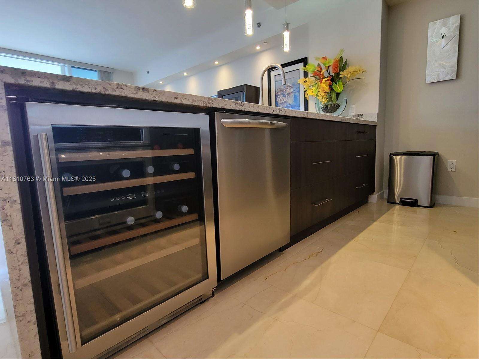 The Beach Club Two at 1830 Ocean Dr, Hallandale Beach, FL 33009 - For Rent photo 26