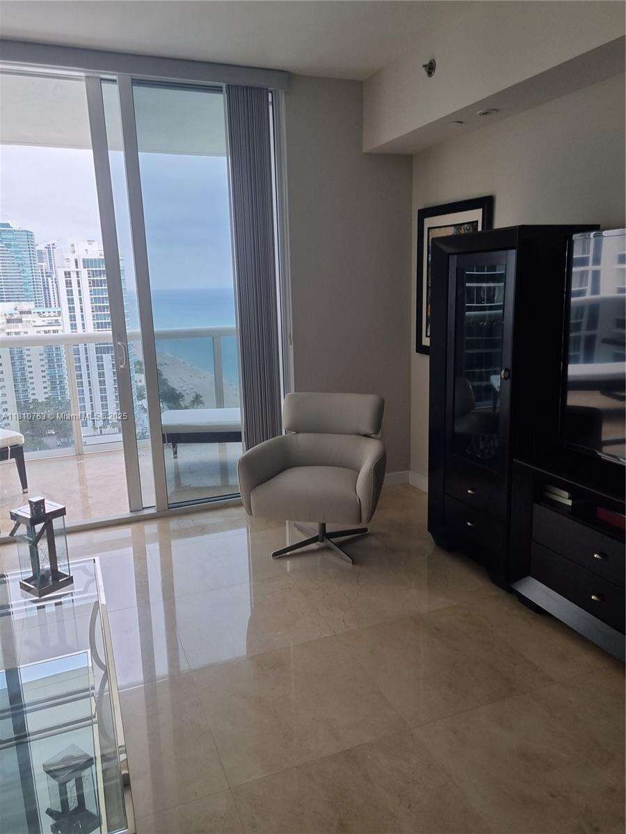 The Beach Club Two at 1830 Ocean Dr, Hallandale Beach, FL 33009 - For Rent photo 4