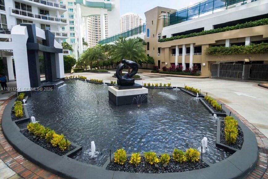 Carbonell at 901 Brickell Key Blvd, Miami, FL 33131 - For Rent photo 2