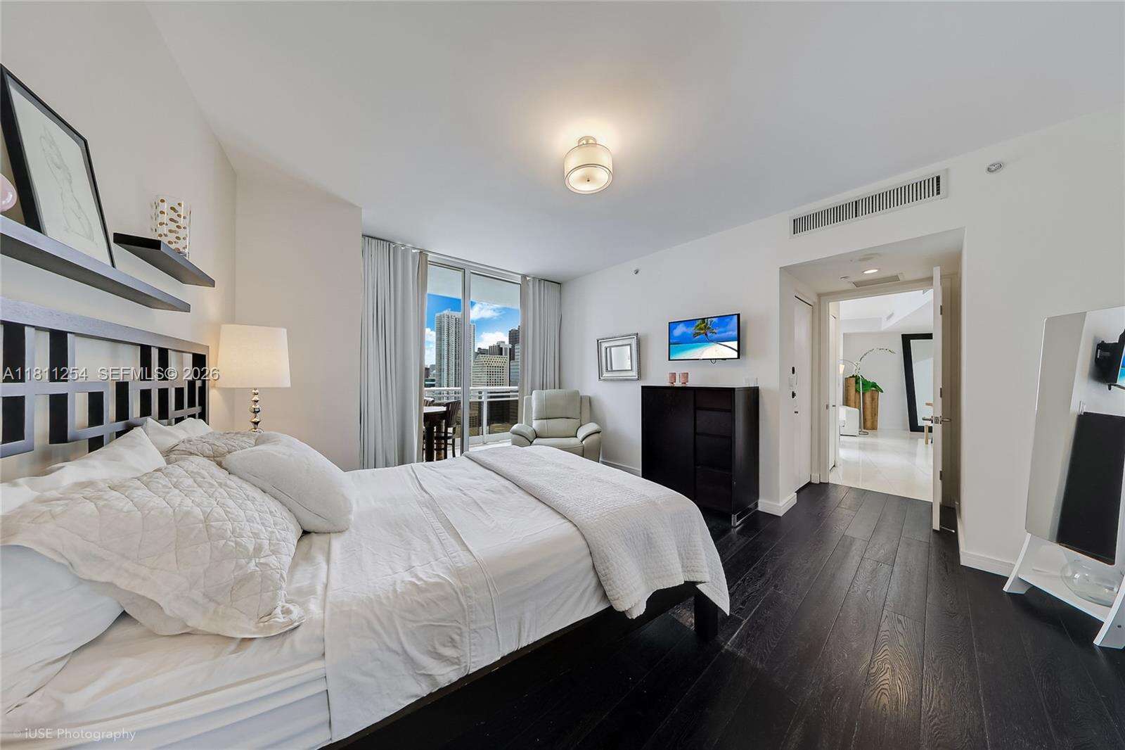 Carbonell at 901 Brickell Key Blvd, Miami, FL 33131 - For Rent photo 14