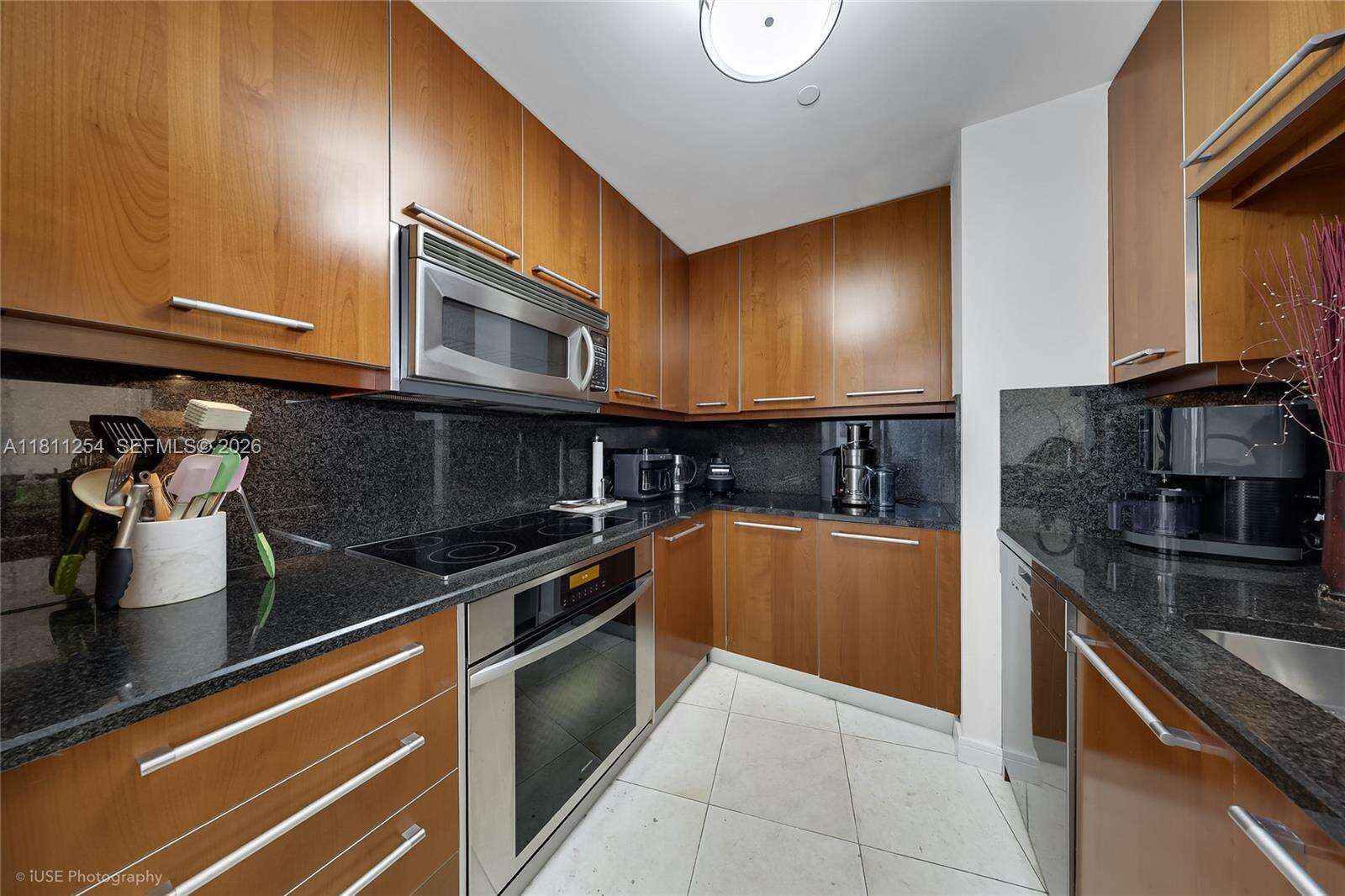 Carbonell at 901 Brickell Key Blvd, Miami, FL 33131 - For Rent photo 16