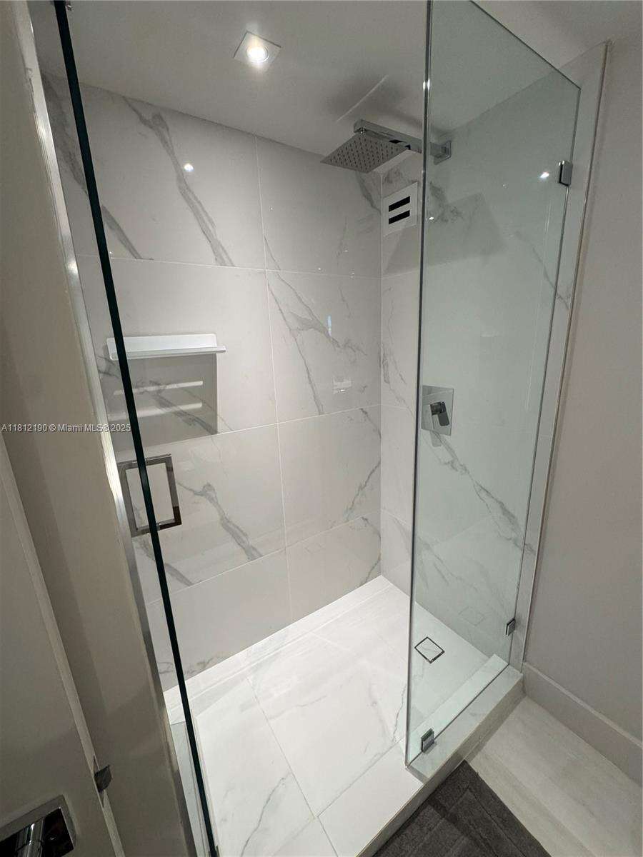 Seacoast 5151 at 5151 Collins Ave, Miami Beach, FL 33140 - For Rent photo 18