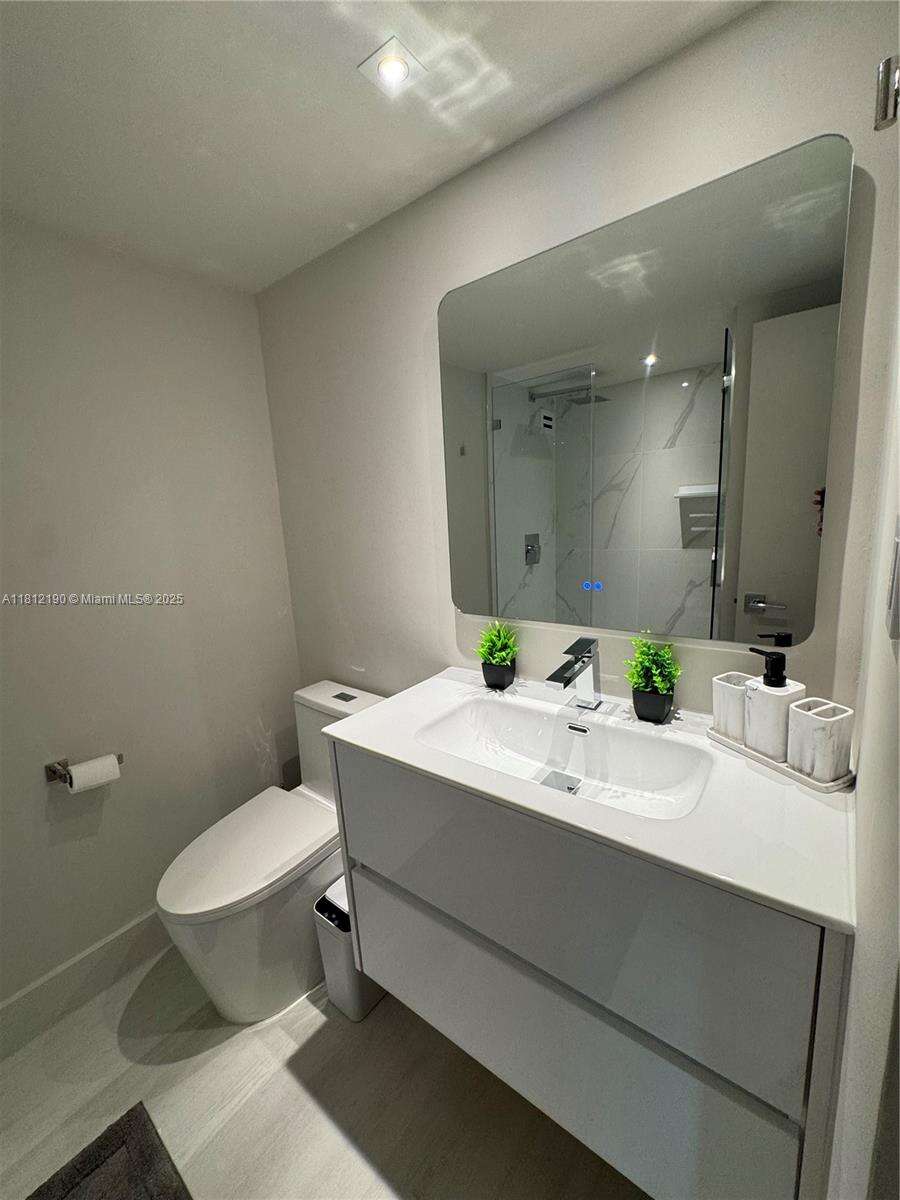 Seacoast 5151 at 5151 Collins Ave, Miami Beach, FL 33140 - For Rent photo 19