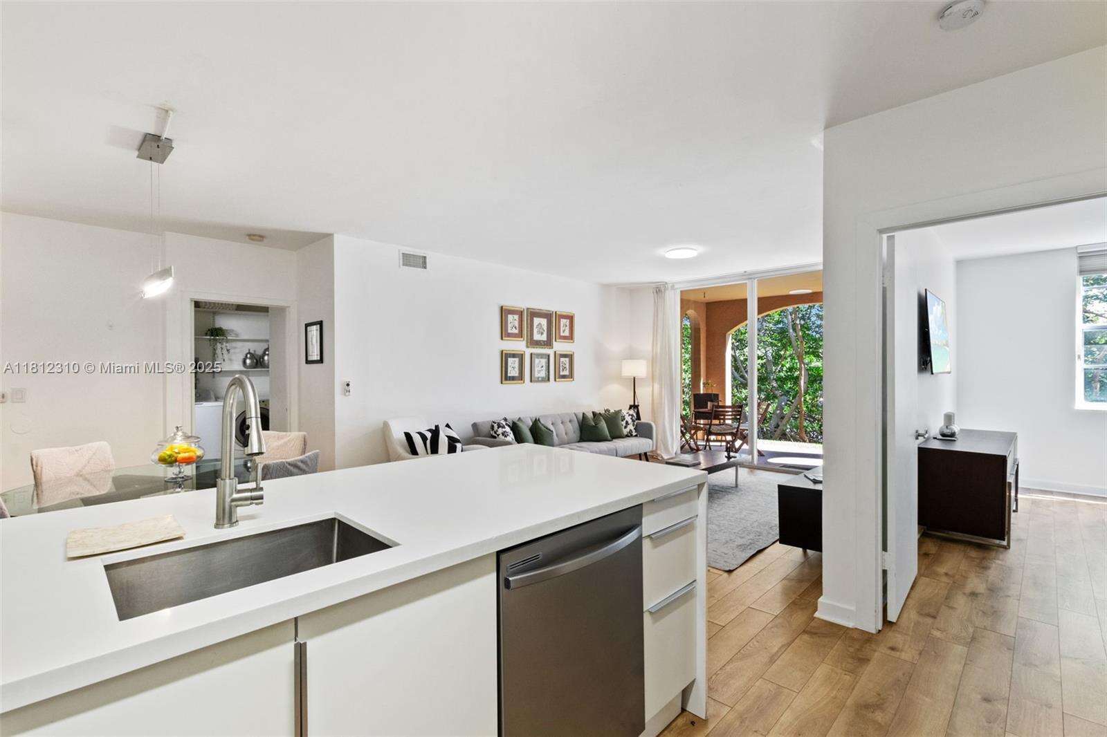 The Yacht Club At Aventura at 19999 Country Club Dr, Aventura, FL 33180 - For Rent photo 11