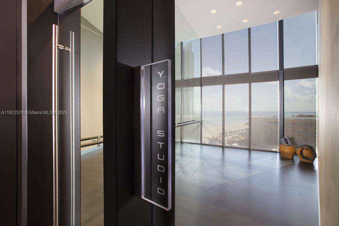 Porsche Design Tower at 18555 Collins Ave, Sunny Isles Beach, FL 33160 - For Rent photo 54