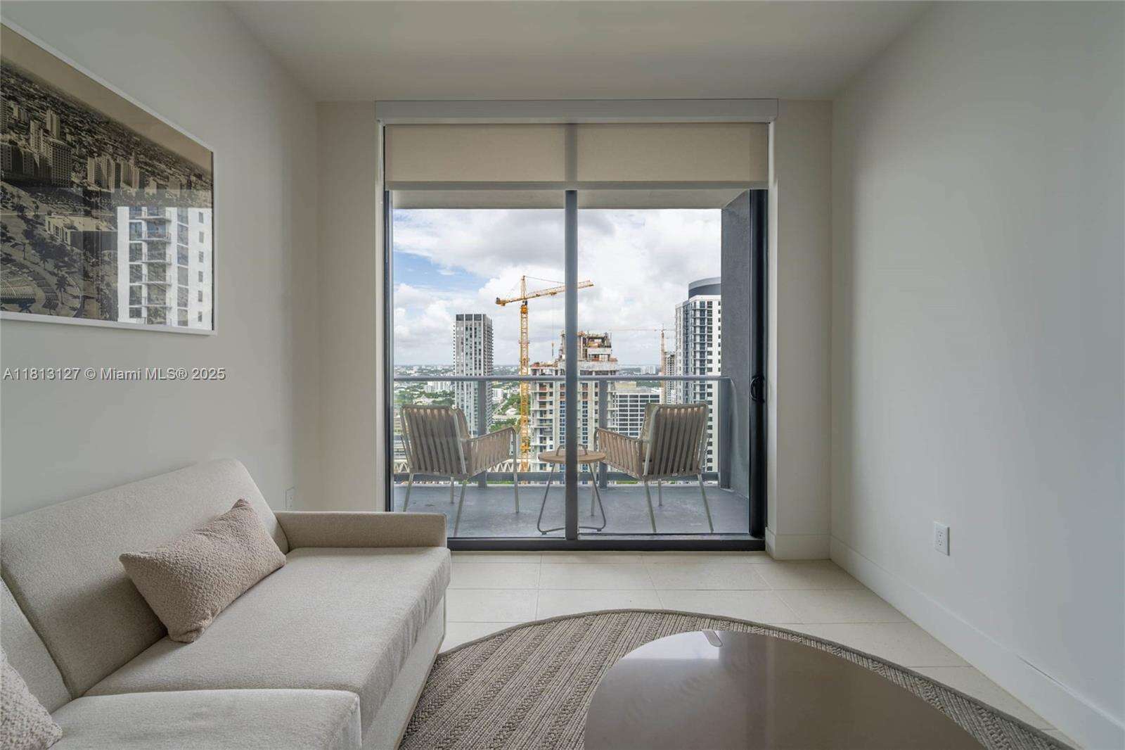 Natiivo | Gale Miami at 159 6th St, Miami, FL 33132 - For Rent photo 20
