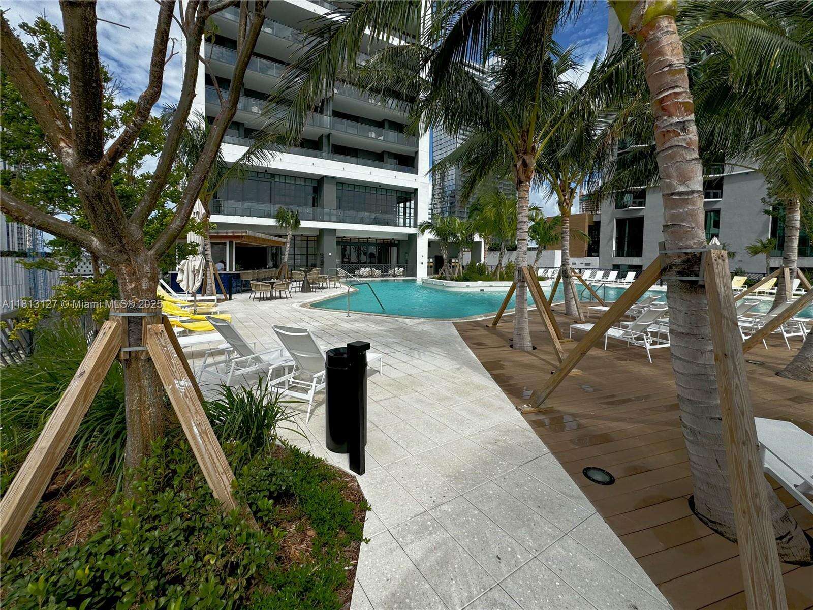 Natiivo | Gale Miami at 159 6th St, Miami, FL 33132 - For Rent photo 29