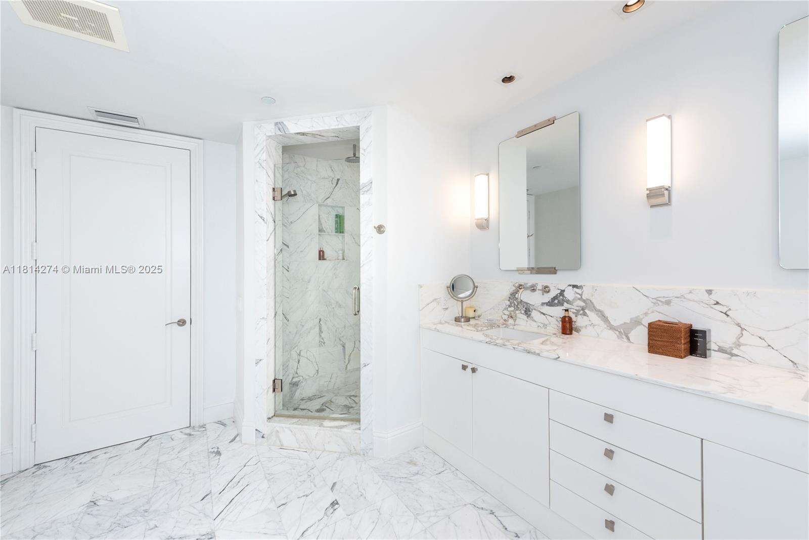 The Ritz Carlton Condos For Sale & Rent at 10295 Collins Ave, Bal Harbour, FL 33154 - For Rent photo 11