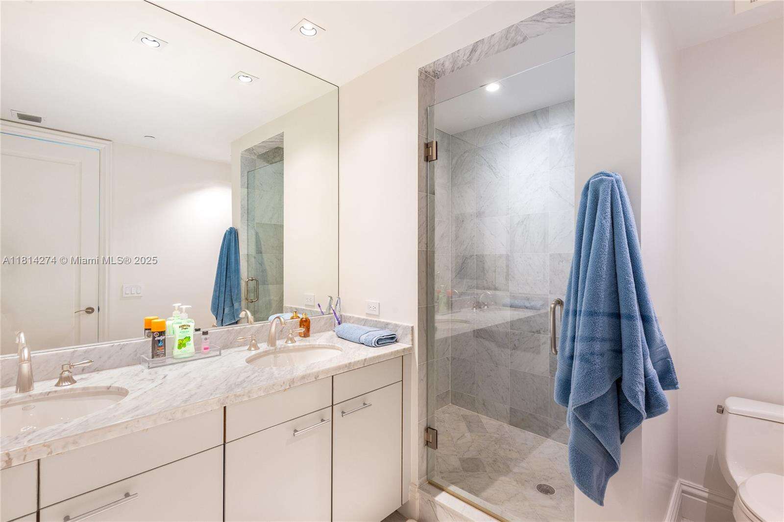 The Ritz Carlton Condos For Sale & Rent at 10295 Collins Ave, Bal Harbour, FL 33154 - For Rent photo 14