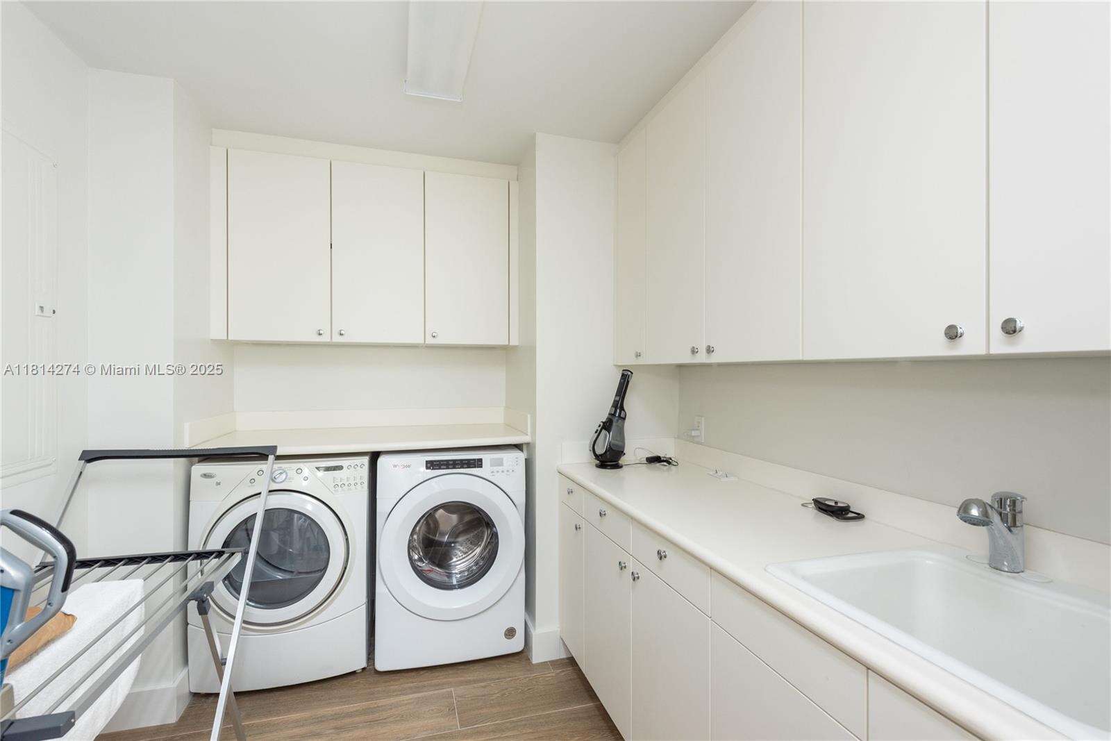 The Ritz Carlton Condos For Sale & Rent at 10295 Collins Ave, Bal Harbour, FL 33154 - For Rent photo 16