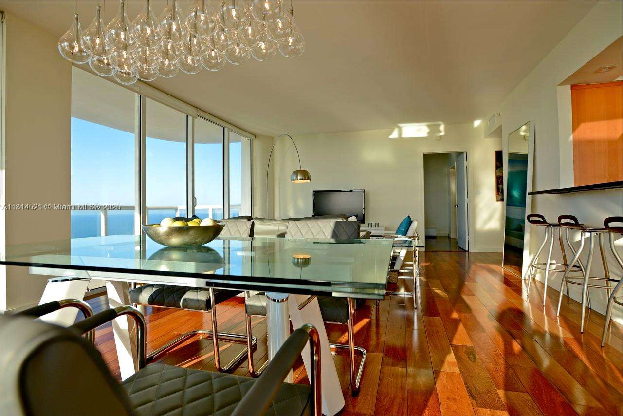 Akoya at 6365 Collins Ave, Miami Beach, FL 33141 - For Rent photo 2