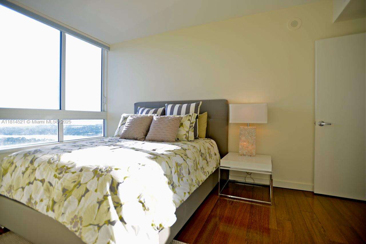 Akoya at 6365 Collins Ave, Miami Beach, FL 33141 - For Rent photo 13