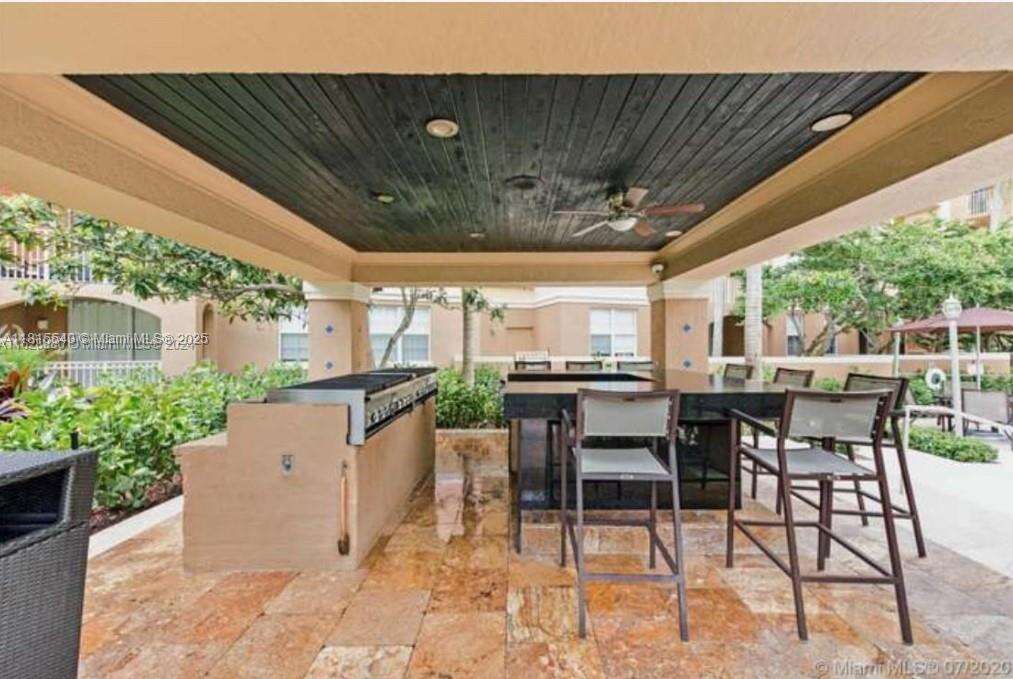 The Yacht Club At Aventura at 19601 Country Club Drive, Aventura, FL 33180 - For Rent photo 24