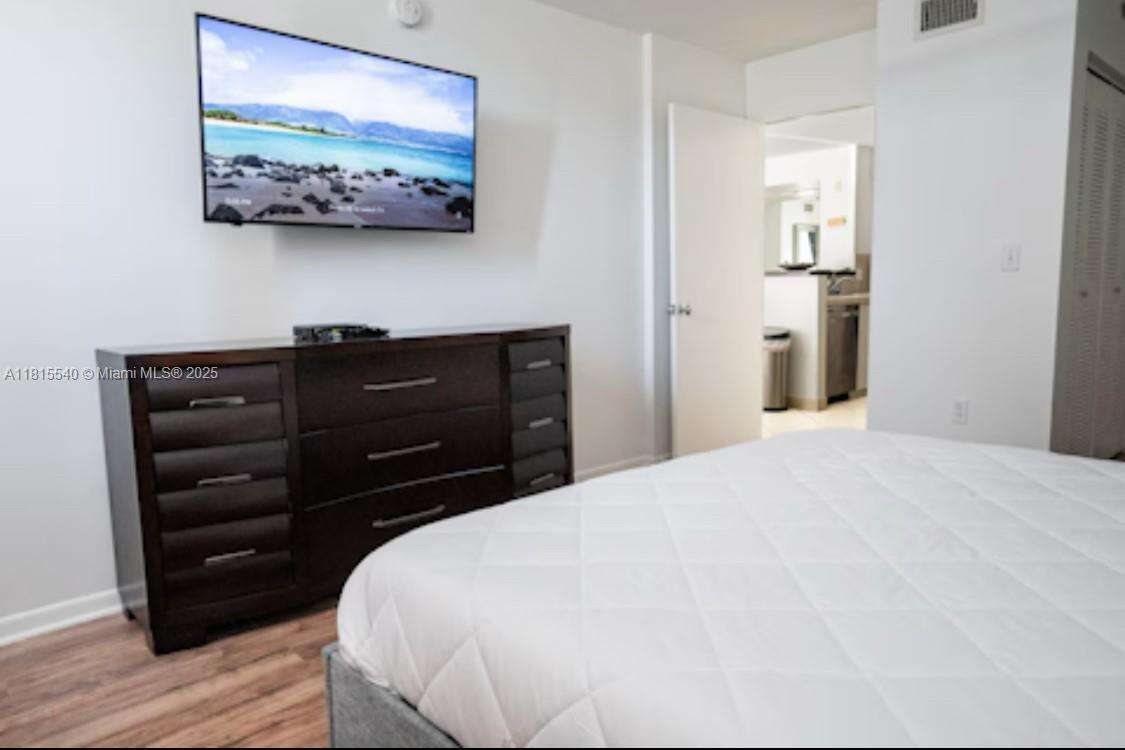 The Yacht Club At Aventura at 19601 Country Club Drive, Aventura, FL 33180 - For Rent photo 10