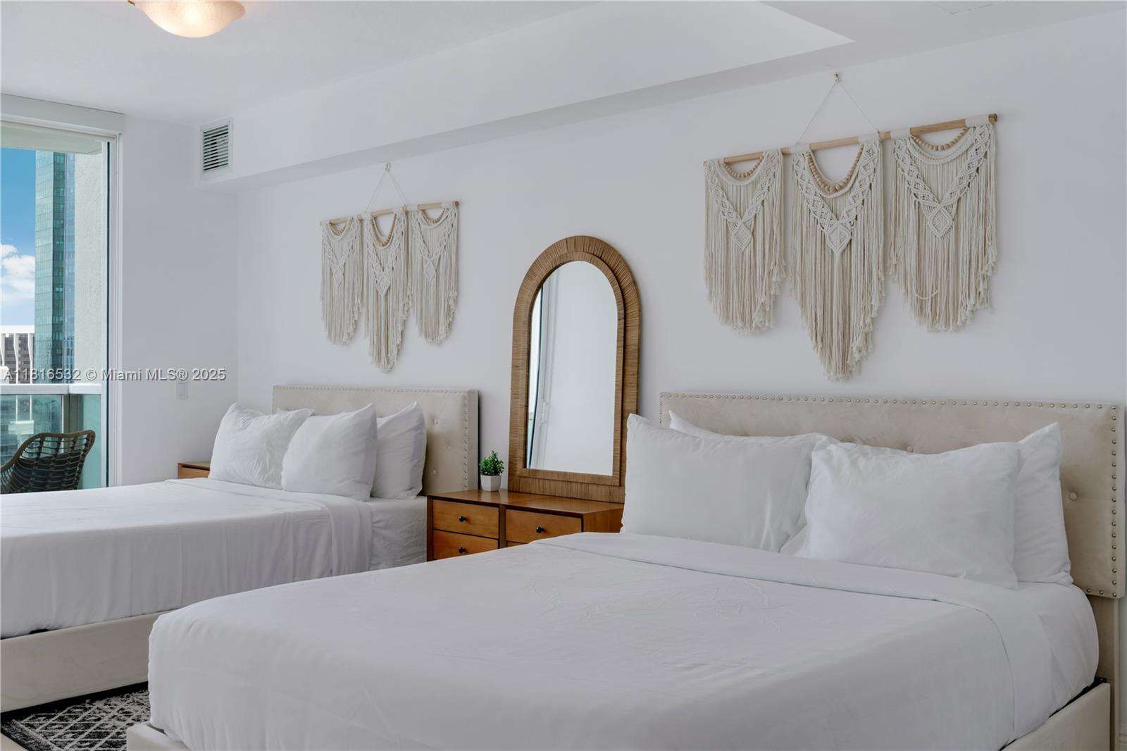Brickell On The River at 41 5 St, Miami, FL 33131 - For Rent photo 15