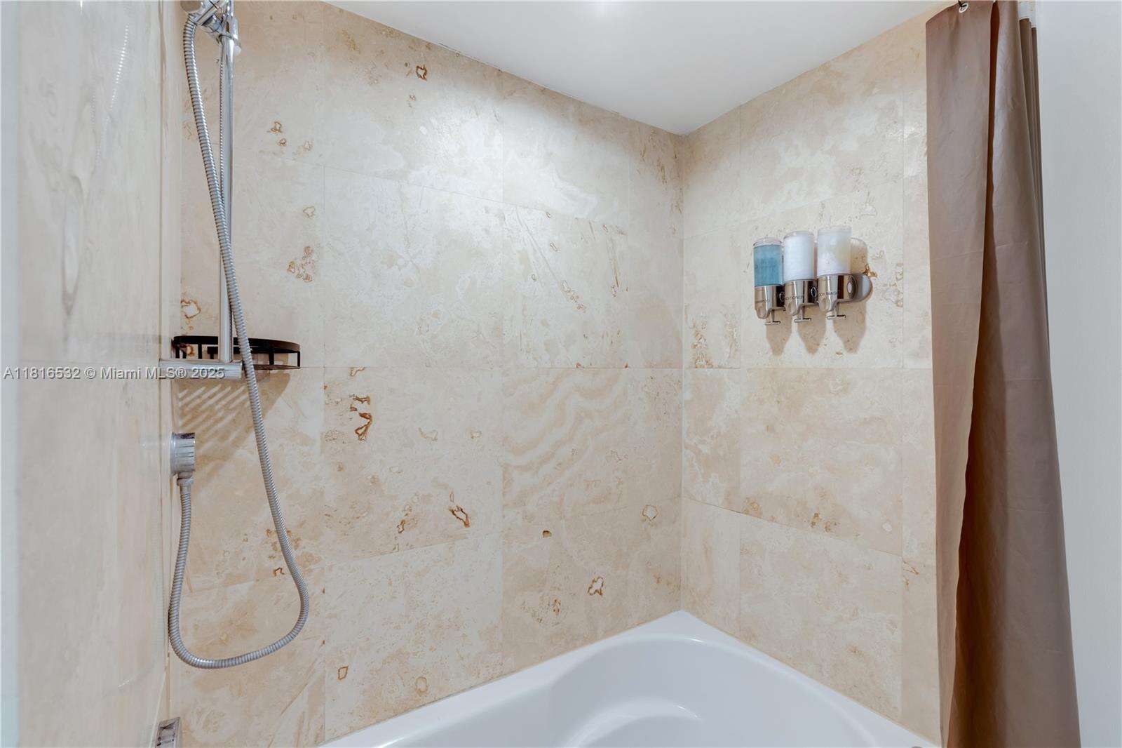 Brickell On The River at 41 5 St, Miami, FL 33131 - For Rent photo 20
