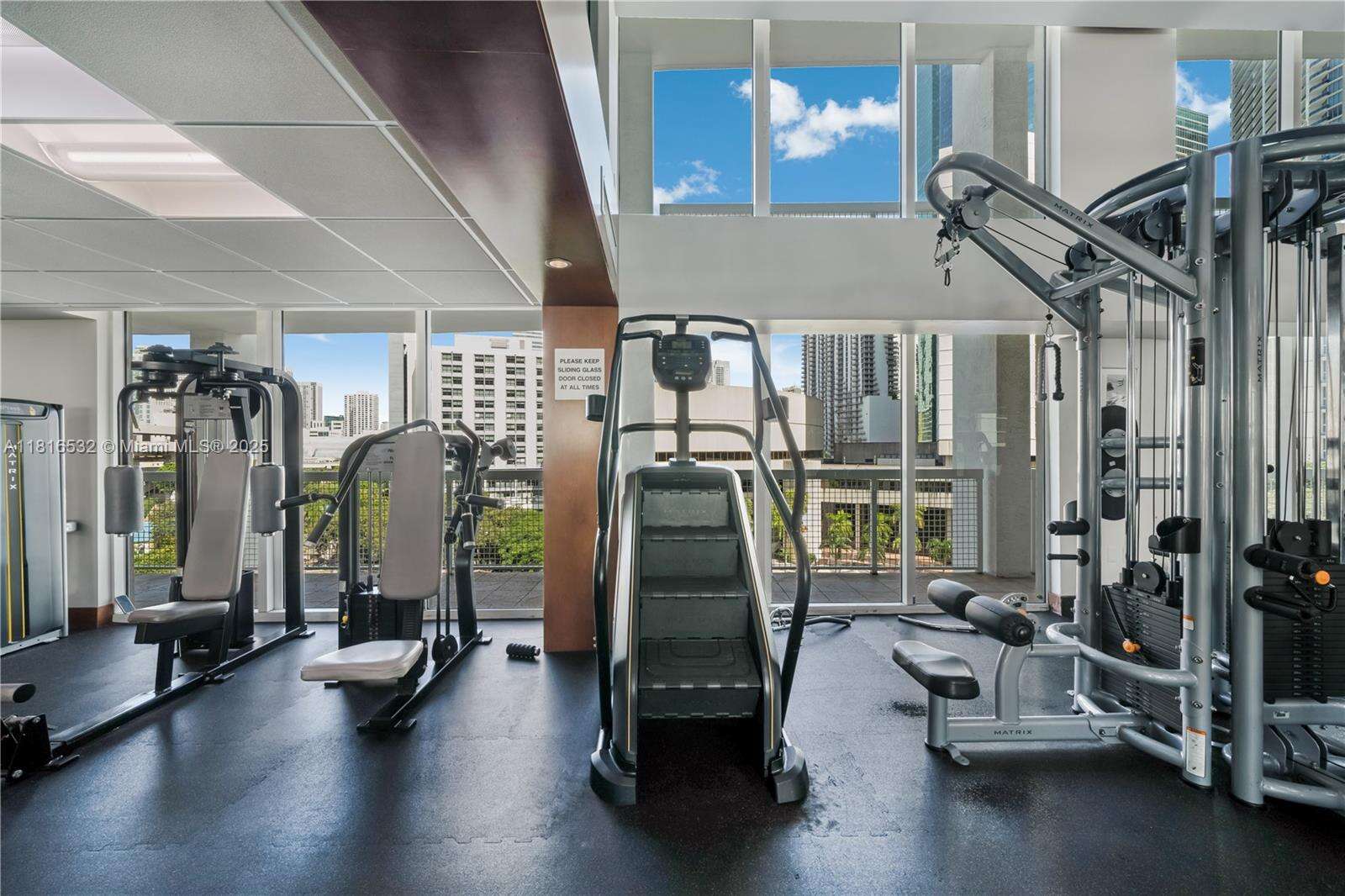 Brickell On The River at 41 5 St, Miami, FL 33131 - For Rent photo 22