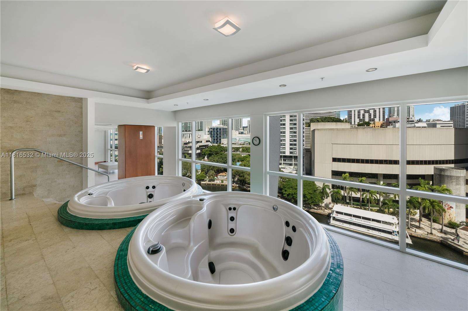 Brickell On The River at 41 5 St, Miami, FL 33131 - For Rent photo 23
