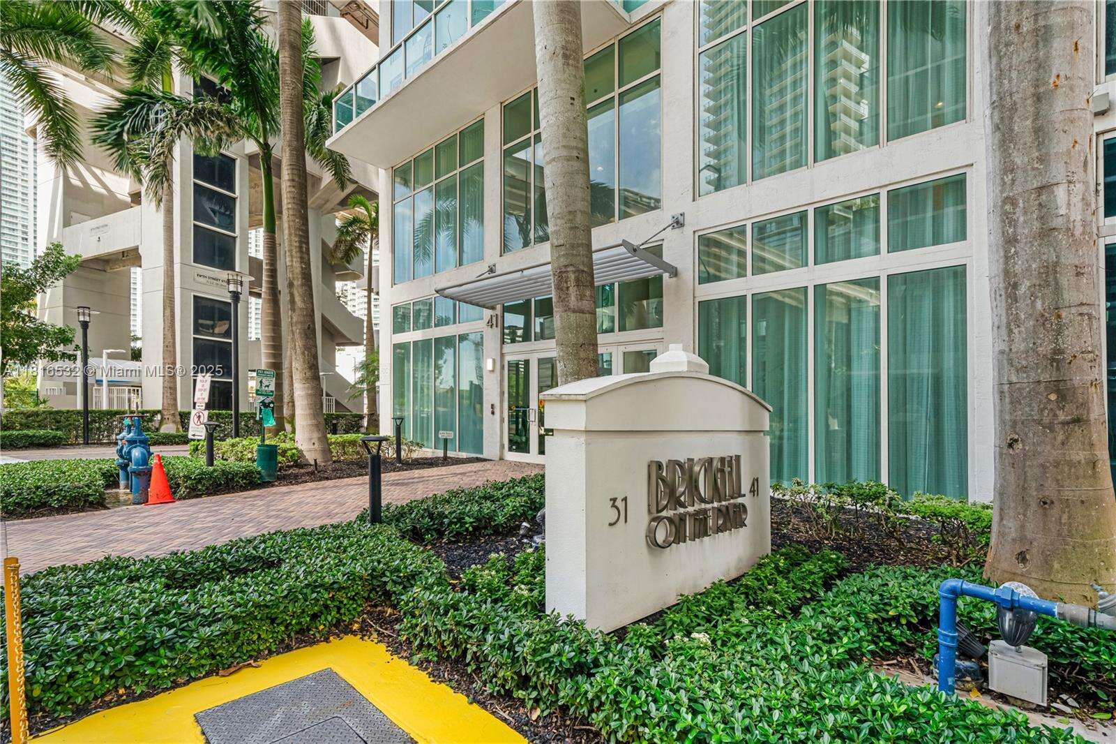 Brickell On The River at 41 5 St, Miami, FL 33131 - For Rent photo 29