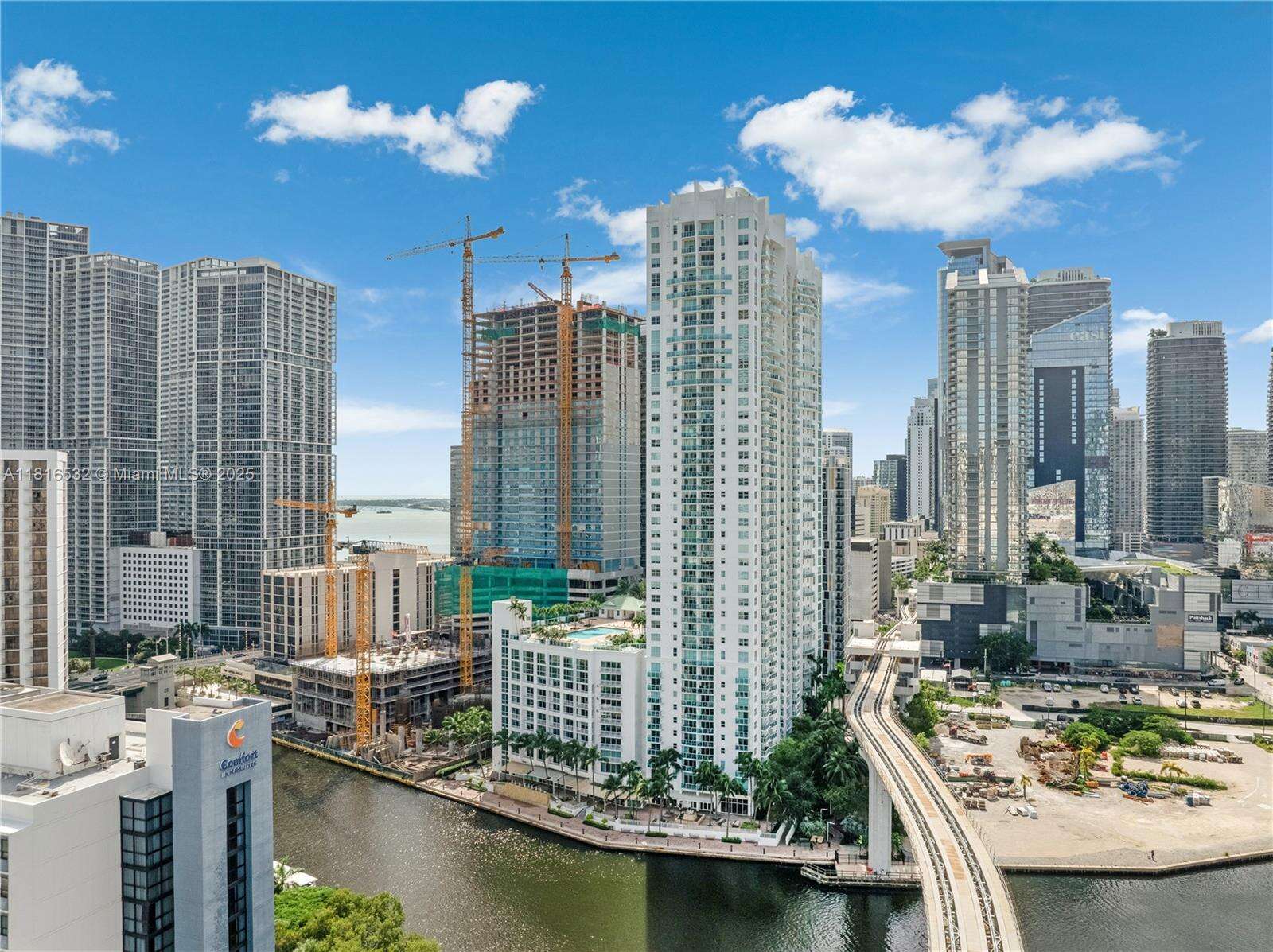 Brickell On The River at 41 5 St, Miami, FL 33131 - For Rent photo 33