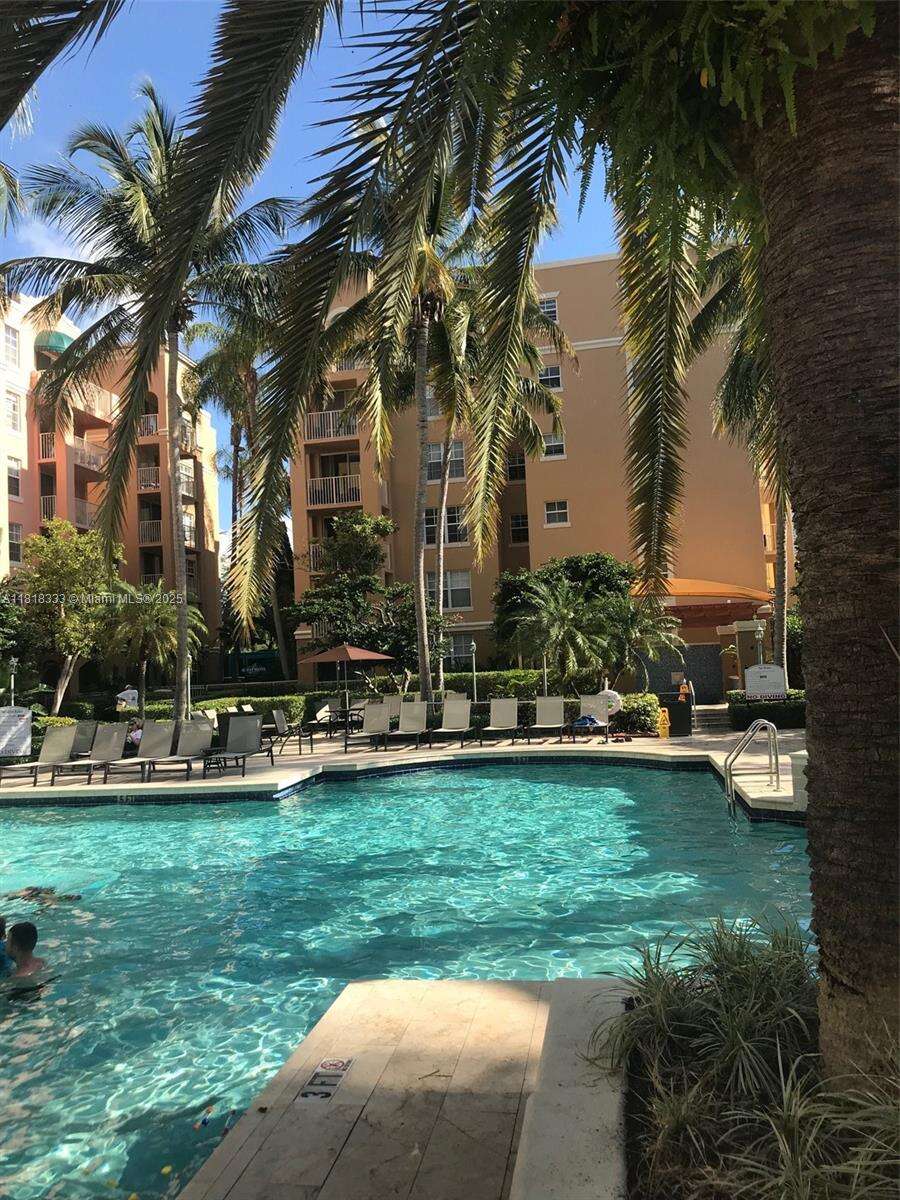 The Yacht Club At Aventura at 19801 Country Club Dr, Aventura, FL 33180 - For Rent photo 15