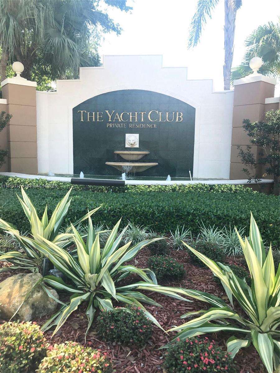 The Yacht Club At Aventura at 19801 Country Club Dr, Aventura, FL 33180 - For Rent photo 26