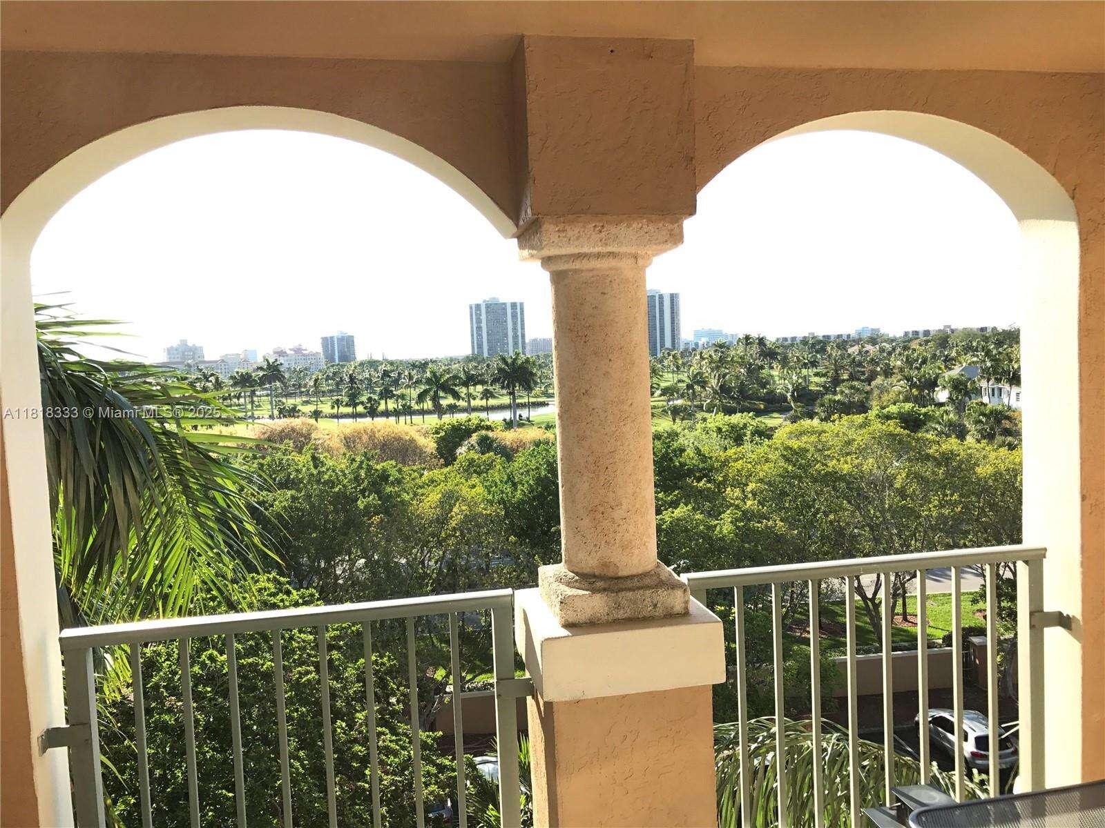 The Yacht Club At Aventura at 19801 Country Club Dr, Aventura, FL 33180 - For Rent photo 5