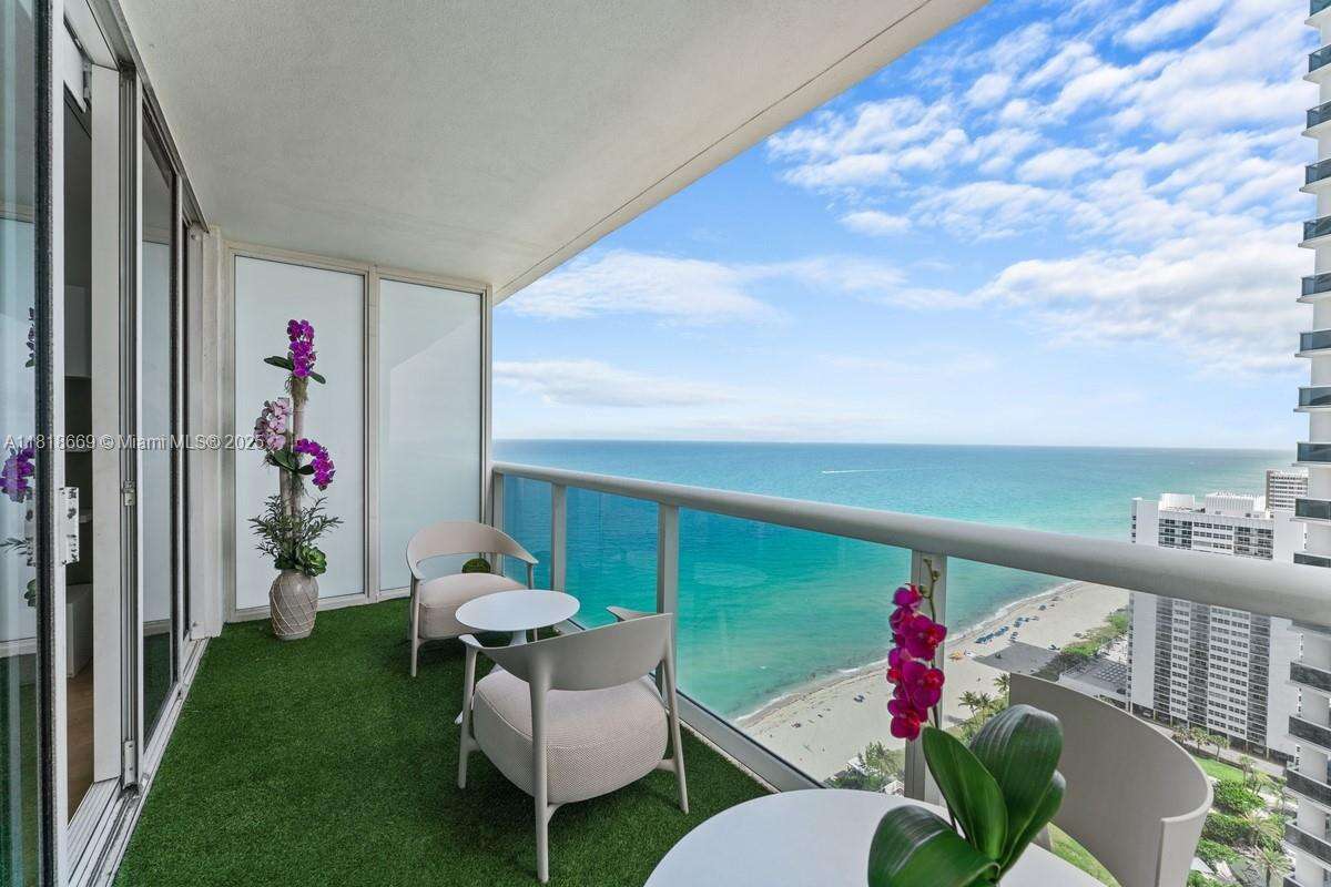 The Beach Club Two at 1830 Ocean Dr, Hallandale Beach, FL 33009 - For Rent photo 2