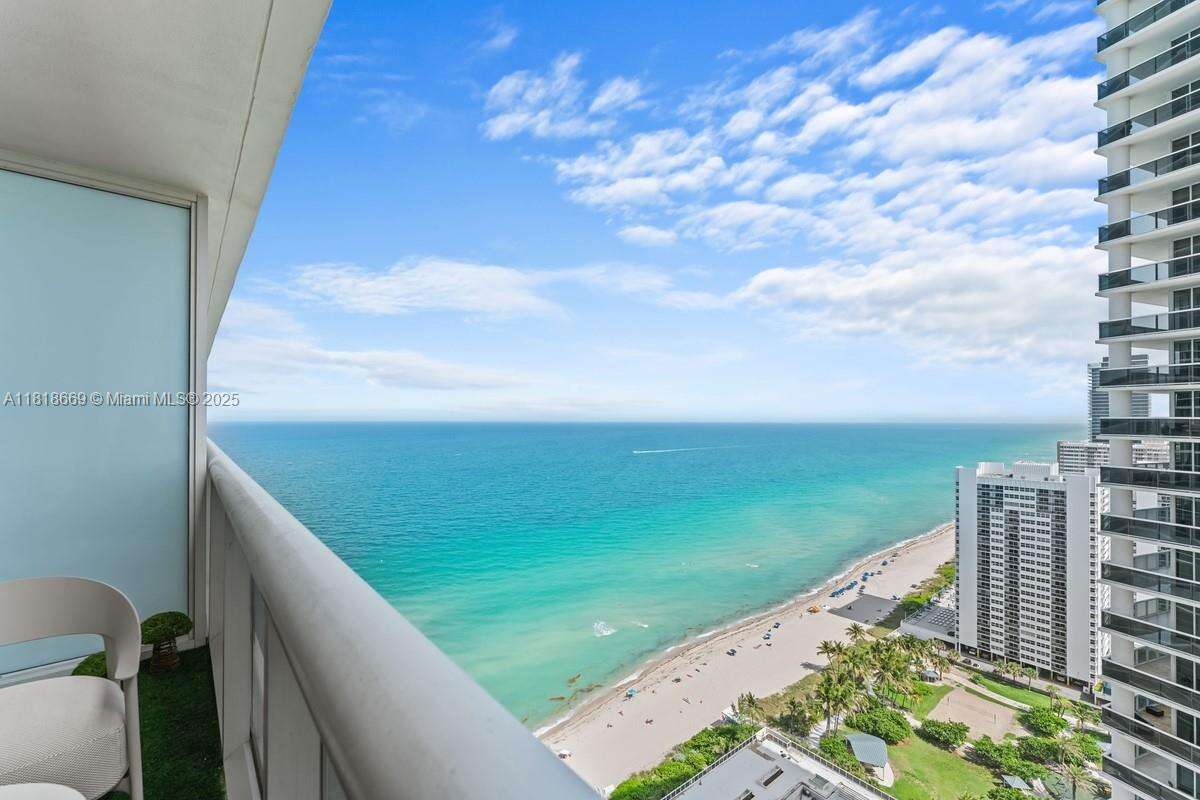 The Beach Club Two at 1830 Ocean Dr, Hallandale Beach, FL 33009 - For Rent photo 3