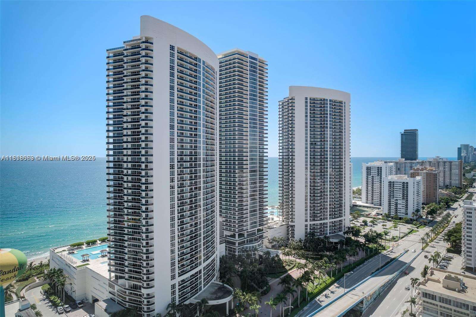 The Beach Club Two at 1830 Ocean Dr, Hallandale Beach, FL 33009 - For Rent photo 22