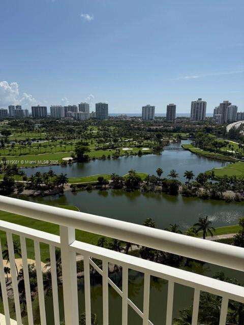 Turnberry On The Green at 19501 Country Club Dr, Aventura, FL 33180 - For Rent photo 16