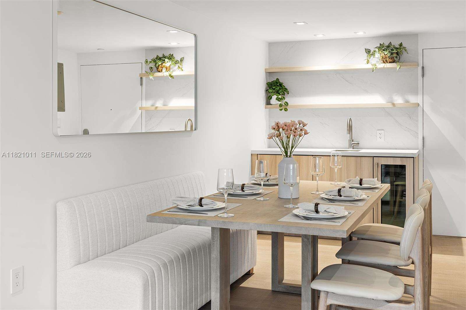 Roney Palace at 2301 Collins Ave, Miami Beach, FL 33139 - For Rent photo 18