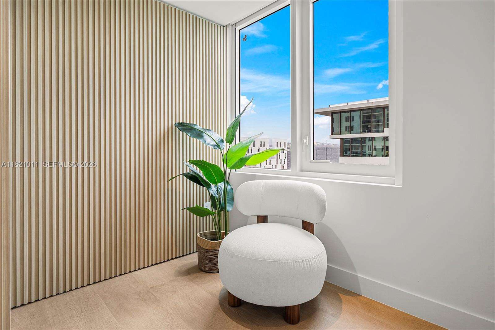 Roney Palace at 2301 Collins Ave, Miami Beach, FL 33139 - For Rent photo 31