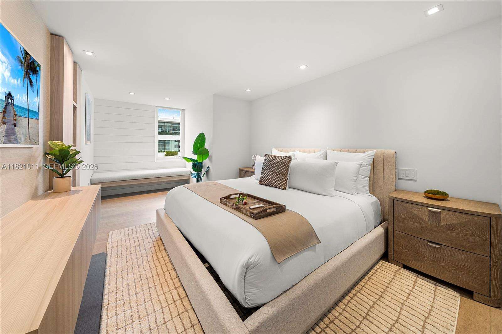 Roney Palace at 2301 Collins Ave, Miami Beach, FL 33139 - For Rent photo 38
