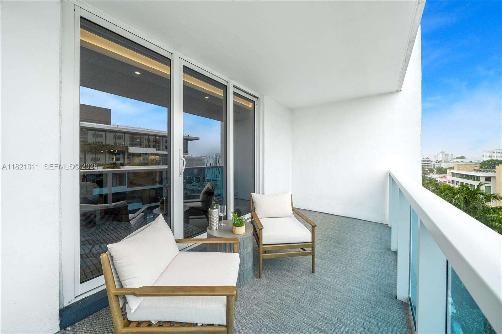 Roney Palace at 2301 Collins Ave, Miami Beach, FL 33139 - For Rent photo 5
