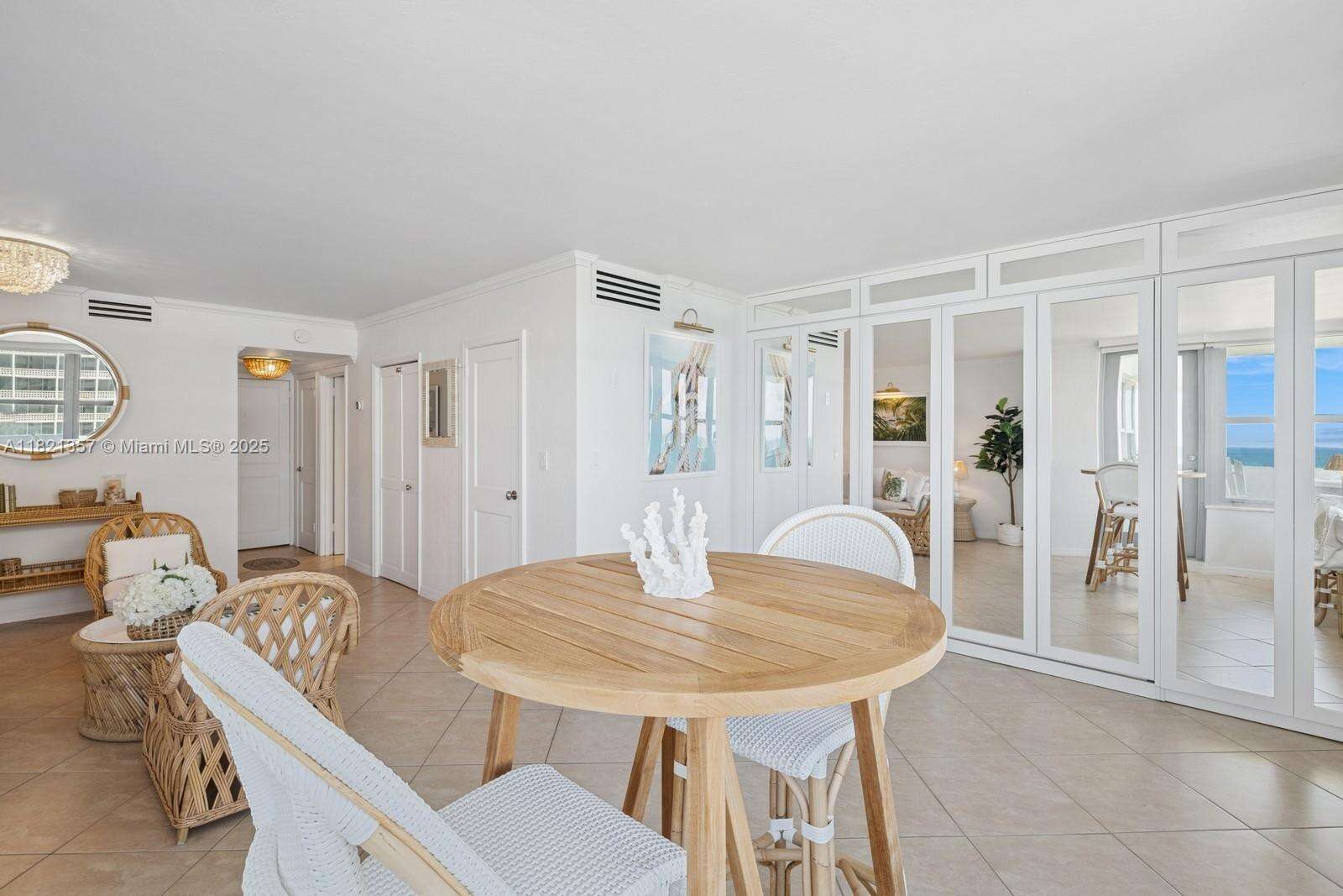 Triton Tower at 2899 Collins Ave, Miami Beach, FL 33140 - For Rent photo 5
